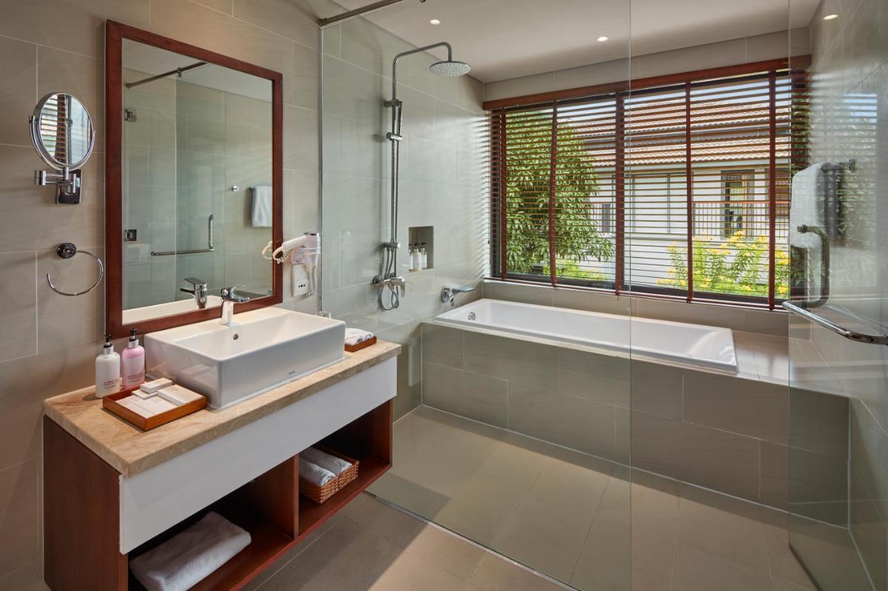 Best Western Premier Sonasea Villas Phu Quoc Exterior photo
