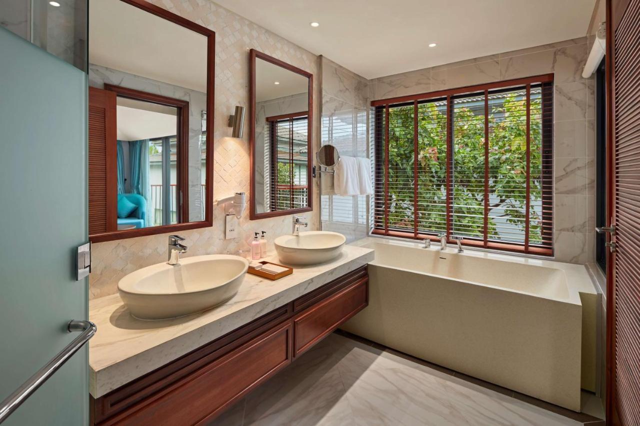 Best Western Premier Sonasea Villas Phu Quoc Exterior photo